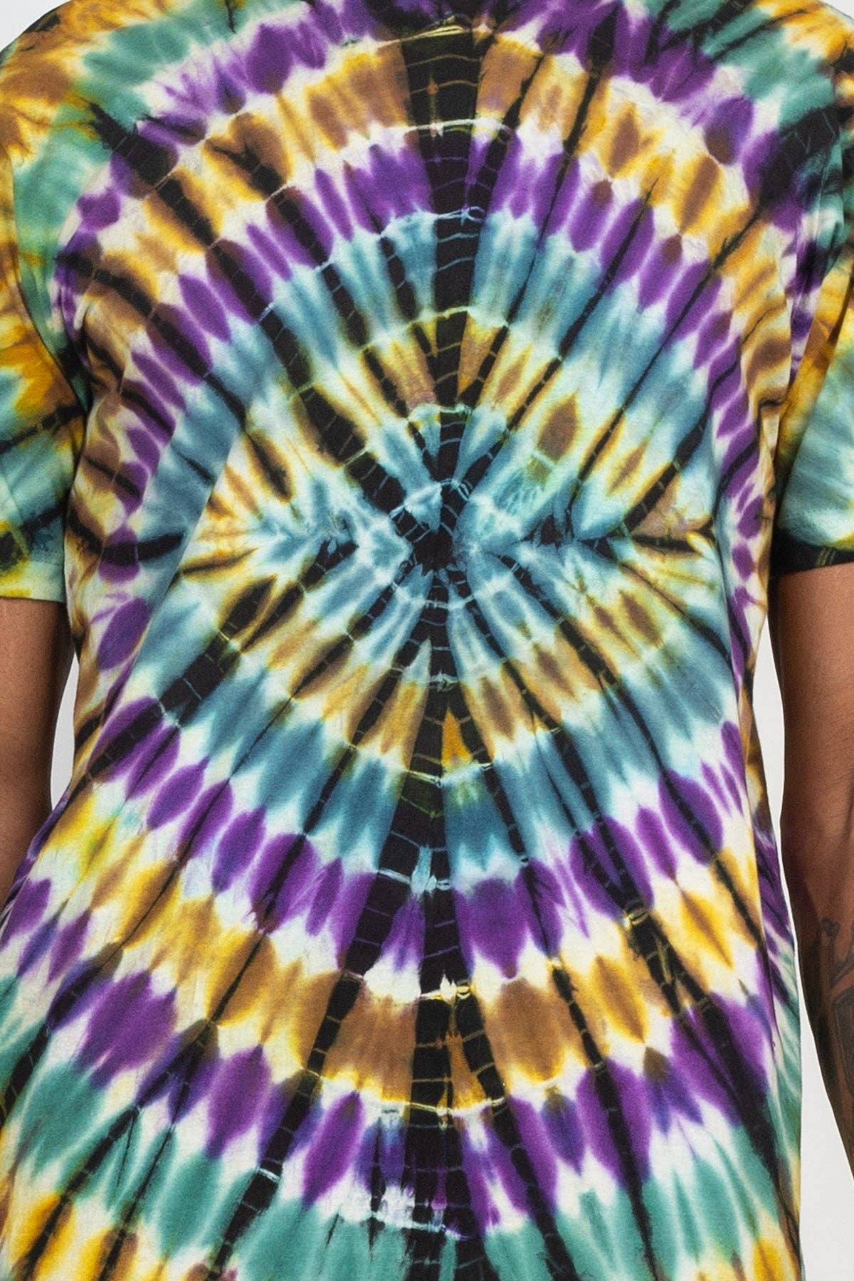 Unisex Diamond Tie-dye T-Shirt: Earth / Medium