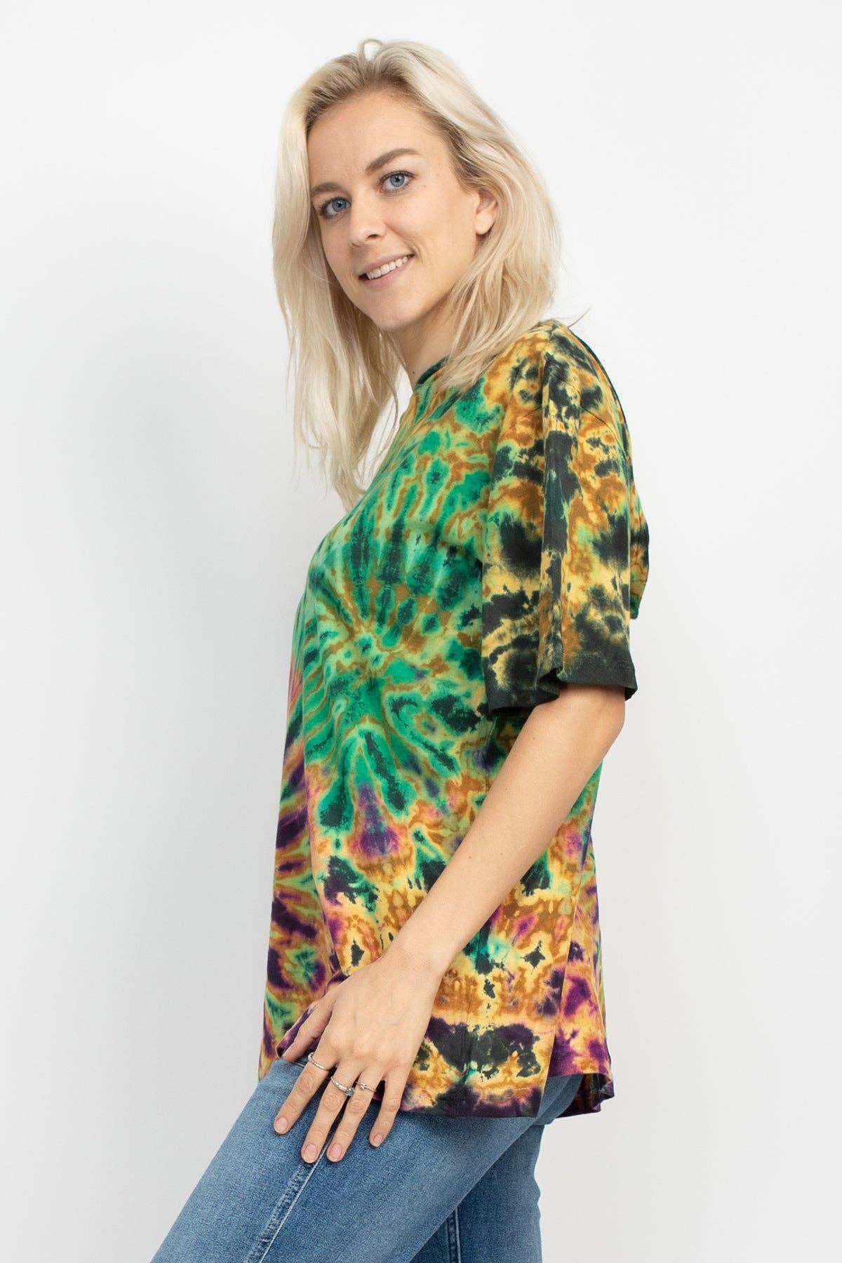 Grunge Tie-Dye Hoodie Tee: Green / Large